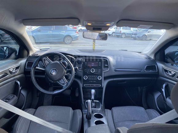 Sahibinden Renault Megane 1.5 dCi Touch 2016 Model  216.000 km Siyah