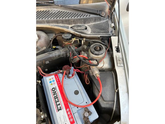 Sahibinden Renault Clio 1.4 RN 2000 Model