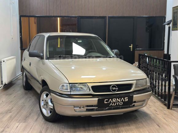 Galeriden Opel Astra 1.6 GLS 1997 Model Ankara
