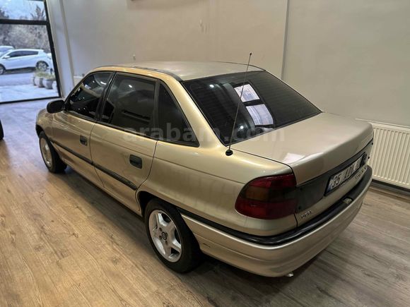 Galeriden Opel Astra 1.6 GLS 1997 Model Ankara
