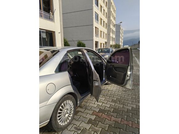 Sahibinden Ford Focus 1.6 Ambiente 1999 Model bakımlı