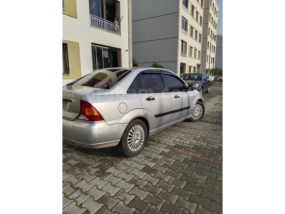 Sahibinden Ford Focus 1.6 Ambiente 1999 Model bakımlı