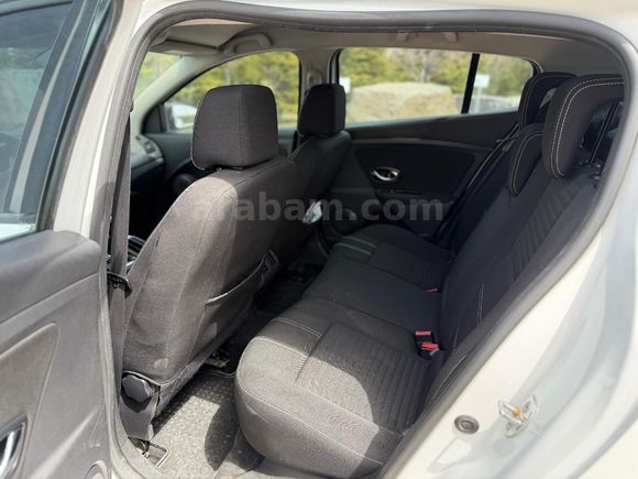 Sahibinden Renault Megane 1.5 dCi Touch Plus 2015 Model