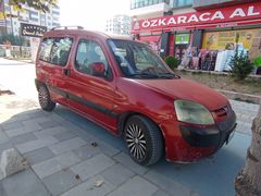 Aile Aracı Peugeot Partner 1.9 D 2003 Model 