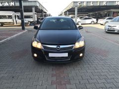 Galeriden Opel Astra 1.6 Enjoy 111.Yıl 2011 Model Adana