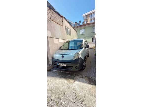 Sahibinden Renault Kangoo Multix 1.5 dCi Authentique 2012 Model 