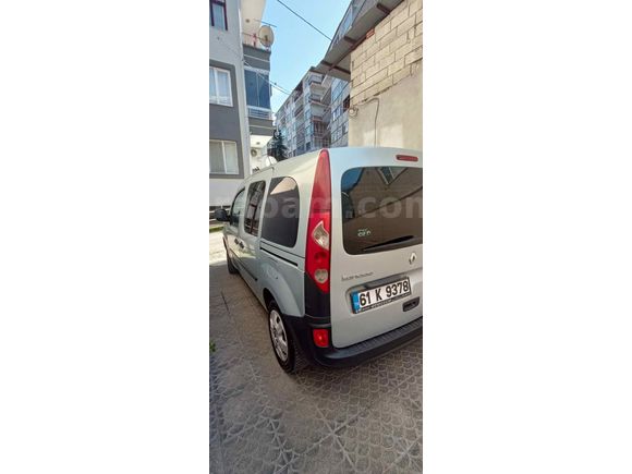 Sahibinden Renault Kangoo Multix 1.5 dCi Authentique 2012 Model 