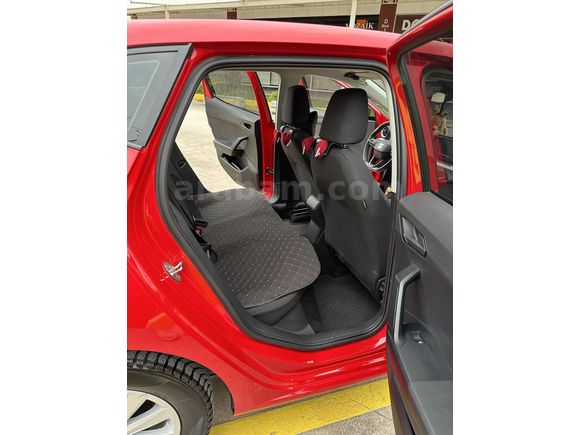Sahibinden Seat Ibiza 1.0 Style 2023 Model 