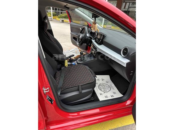 Sahibinden Seat Ibiza 1.0 Style 2023 Model 