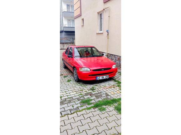 Sahibinden Ford Escort 1.6 CLX 1996 Model
