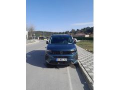 Sahibinden Peugeot Rifter 1.5 BlueHDI Allure 2025 Model 