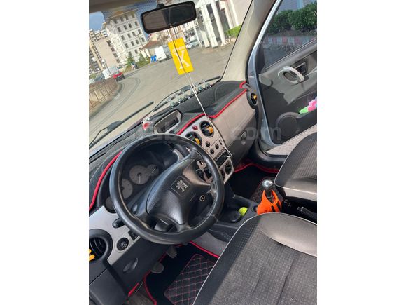 Sahibinden Peugeot Partner 2.0 HDI Adventure 2007 Model  185.000 km Mavi (metalik)