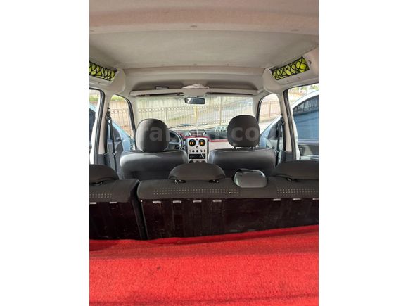 Sahibinden Peugeot Partner 2.0 HDI Adventure 2007 Model  185.000 km Mavi (metalik)