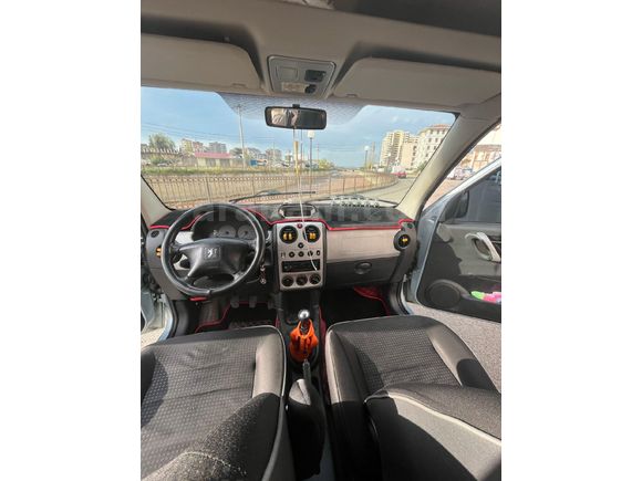 Sahibinden Peugeot Partner 2.0 HDI Adventure 2007 Model  185.000 km Mavi (metalik)