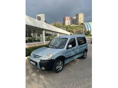 Sahibinden Peugeot Partner 2.0 HDI Adventure 2007 Model  185.000 km Mavi (metalik)
