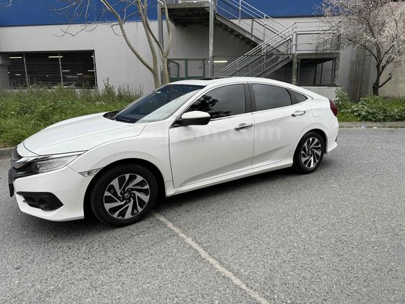 Sahibinden Honda Civic 1.6i VTEC Eco Executive 2017 Model 