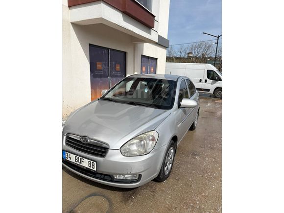 Sahibinden Hyundai Accent Era 1.5 CRDi Prime 2011 Model  190.000 km Gri (metalik)
