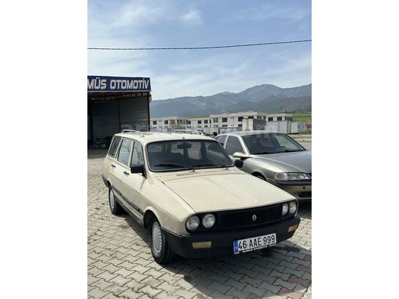 Galeriden Renault R 12 SW 1981 Model Gaziantep