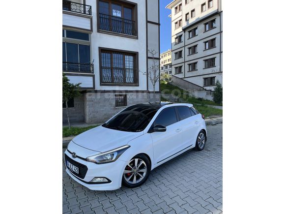 Sahibinden Hyundai i20 1.2 MPI Elite Smart 2014 Model 