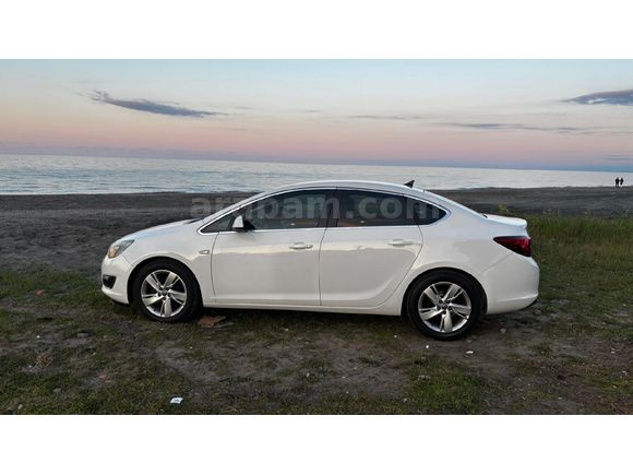 Sahibinden Opel Astra 1.3 CDTI Sport 2012 Model