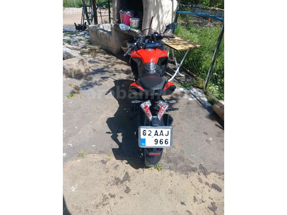 Sahibinden Bajaj Pulsar 200 RS