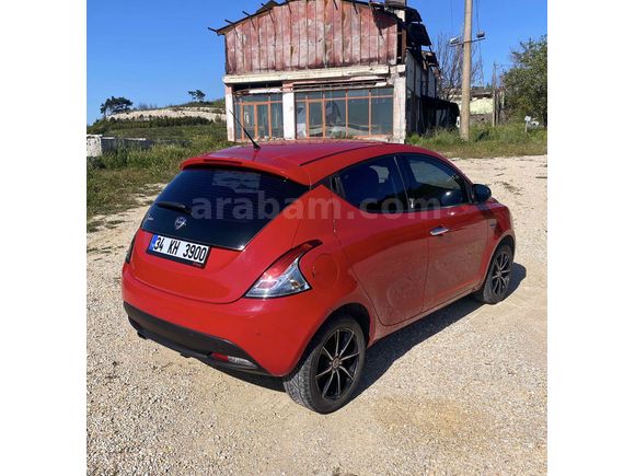 Sahibinden Lancia Ypsilon 1.3 Mjet 2013 Model 