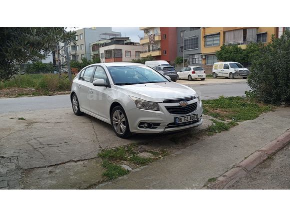 İLK GÜNKÜ TİTİZLİKTE / KAZA RESİMLİ / 600 TL TRAMER / CRUZE HB