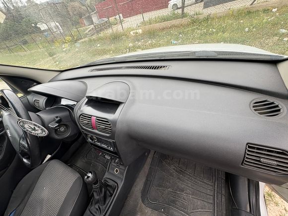 Sahibinden Opel Corsa 1.3 CDTI Enjoy 2006 Model KLIMALI