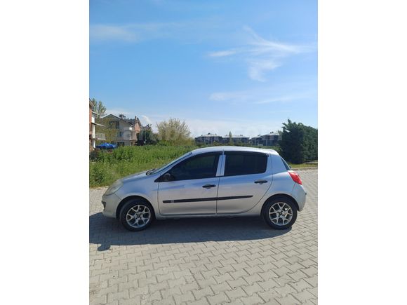 Sahibinden Renault Clio 1.2 Expression 2009 Model