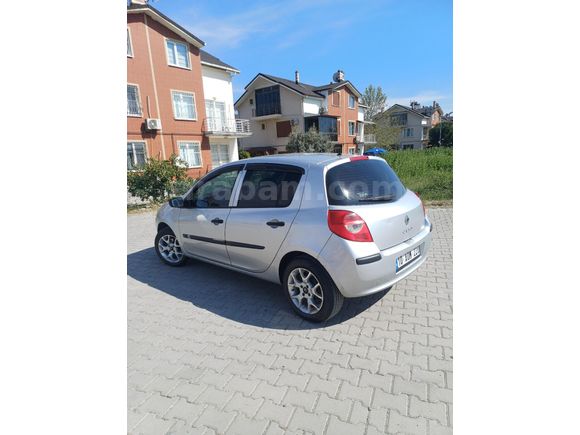 Sahibinden Renault Clio 1.2 Expression 2009 Model