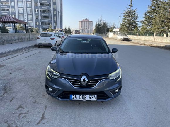Sahibinden Renault Megane 1.5 Blue DCI Icon 2020 Model 