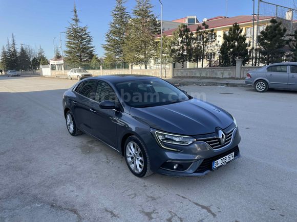 Sahibinden Renault Megane 1.5 Blue DCI Icon 2020 Model 