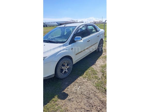 Sahibinden Ford Focus 1.6 TDCi Trend 2006 Model  223.000 km Bej