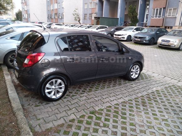 Sahibinden Opel Corsa 1.4 Twinport Active 2014 Model 
