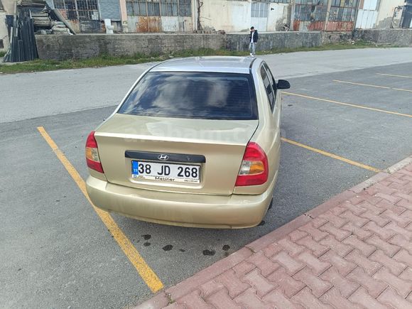 Sahibinden Hyundai Accent 1.3 LX 2002 Model