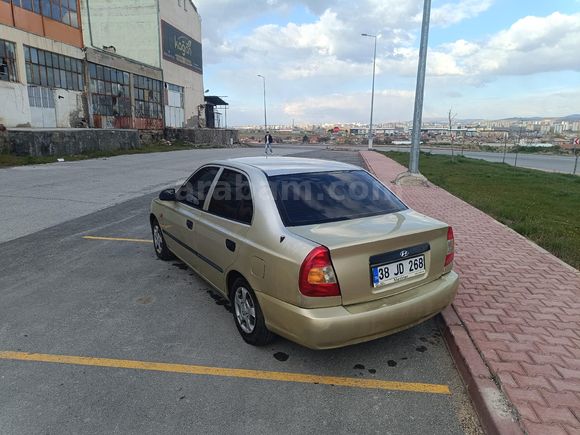 Sahibinden Hyundai Accent 1.3 LX 2002 Model