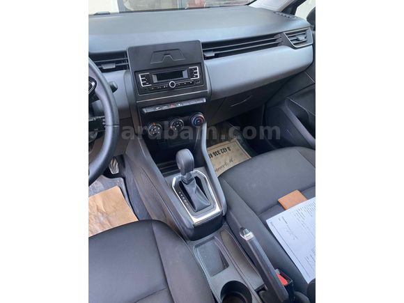 Sahibinden Renault Clio 1.0 TCe Evolution 2023 Model Antalya