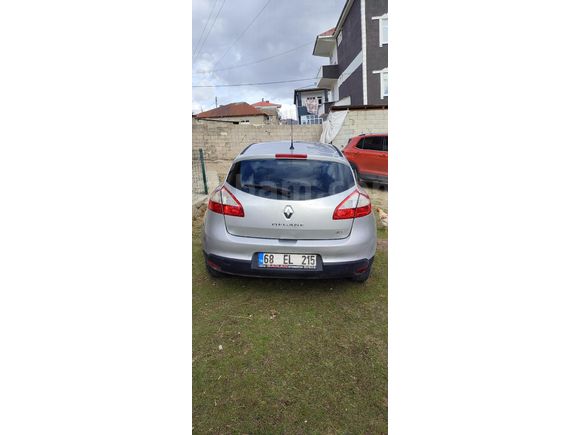 Sahibinden Renault Megane 1.5 dCi Extreme 2012 Model 143.000 km Gri (metalik)