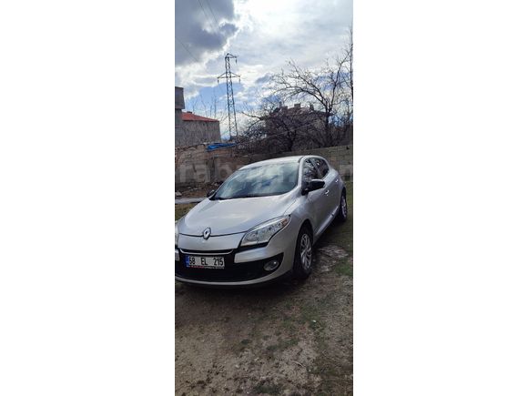 Sahibinden Renault Megane 1.5 dCi Extreme 2012 Model 143.000 km Gri (metalik)