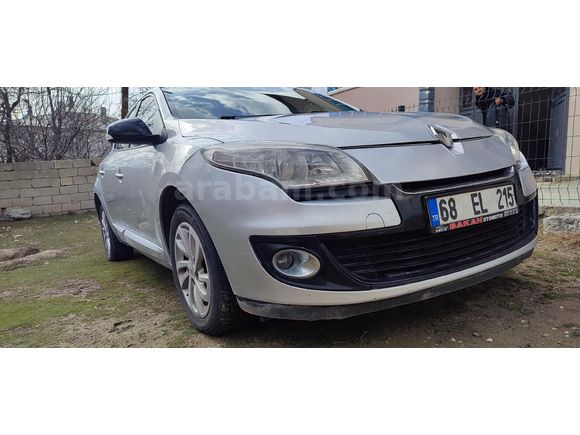 Sahibinden Renault Megane 1.5 dCi Extreme 2012 Model 143.000 km Gri (metalik)