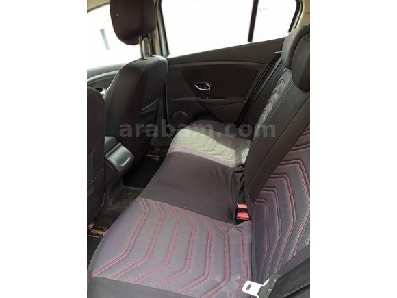 Sahibinden Renault Megane 1.5 dCi Extreme 2012 Model 143.000 km Gri (metalik)