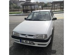 Sahibinden Renault R 19 1.6 Europa RNE 2000 Model  211.710 km Beyaz