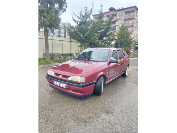 Sahibinden Renault R 19 1.4 Europa RNA 2000 Model  164.000 km Bordo
