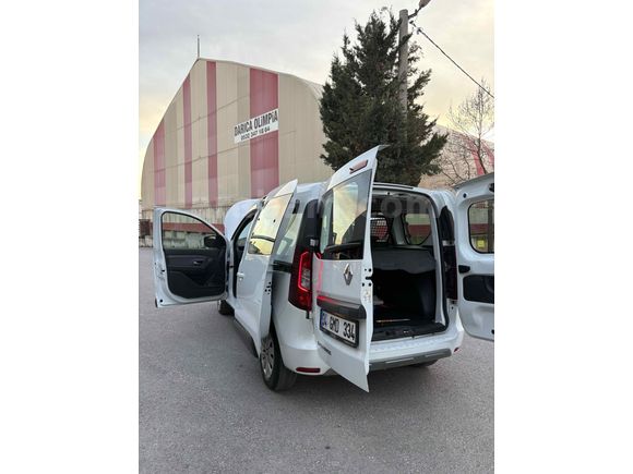 Sahibinden Renault Express Combi 1.5 BlueDCI Joy 2023 Model 