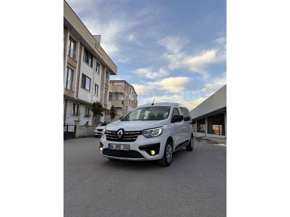 Sahibinden Renault Express Combi 1.5 BlueDCI Joy 2023 Model 