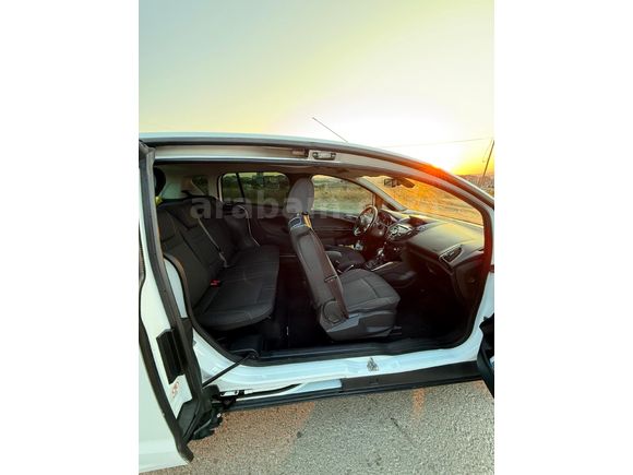 Sahibinden hatasız boyasız aile aracı