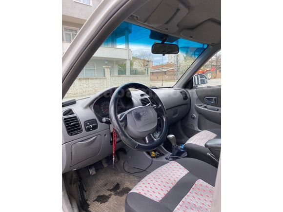 Sahibinden Hyundai Accent 1.5 CRDi Admire 2004 Model