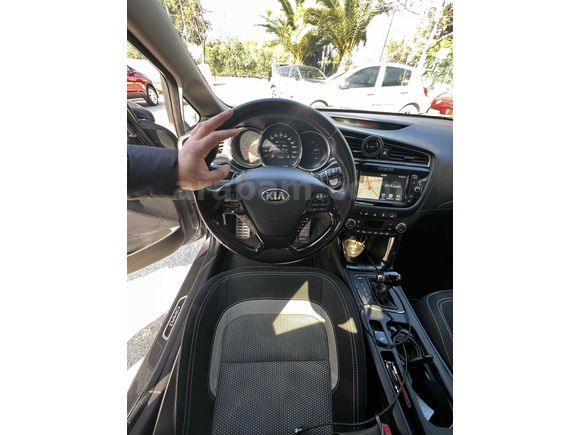 Sahibinden Kia Ceed 1.6 CRDi Premium 2017 Model 