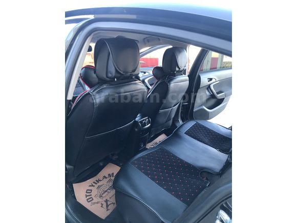 Sahibinden Opel Insignia 1.6 T Edition 2011 Model 
