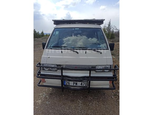 Sahibinden Mitsubishi L 300 Camlı Van 2000 Model